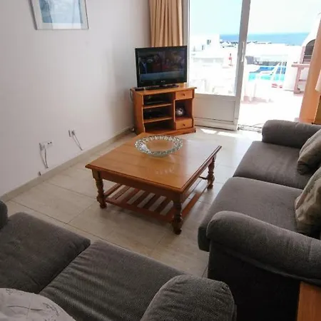 Casa De Salamo Cuatro - Great 2 Bedroom Family - Similar Units Available For Larger Groups * Puerto del Carmen (Lanzarote)