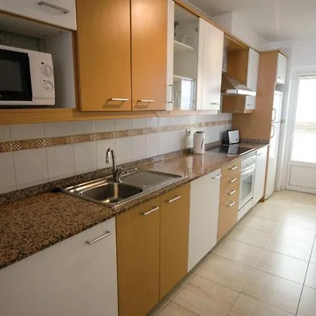 Villa Casa De Salamo Cuatro - Great 2 Bedroom Family - Similar Units Available For Larger Groups Puerto del Carmen (Lanzarote)